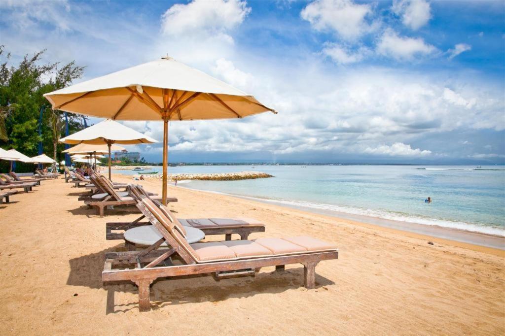 Iconic Bali Living Bed and Breakfast Denpasa Buitenkant foto
